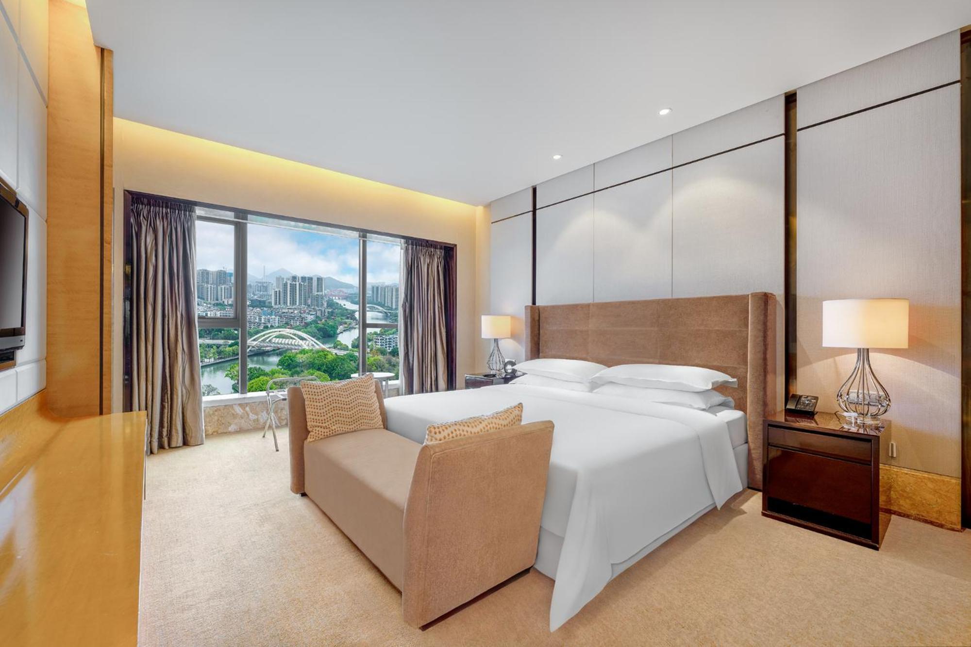Sheraton Zhongshan Hotel Екстериор снимка