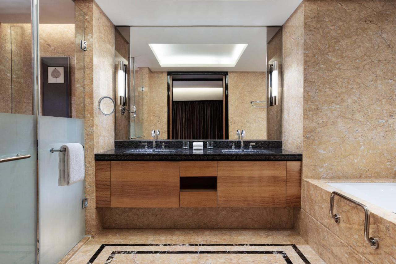 Sheraton Zhongshan Hotel Екстериор снимка